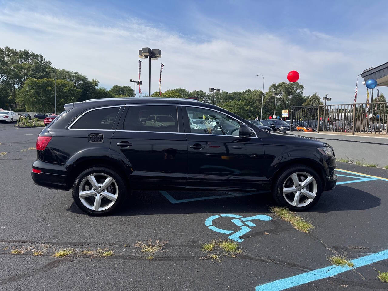 Vehicle image 3 of 34