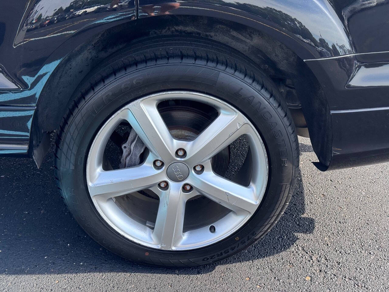 Vehicle image 7 of 34