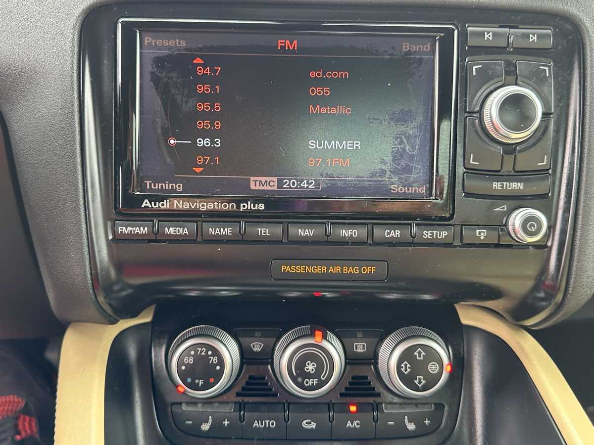 2013 Audi TT 2.0T Prestige Image 18 of 26