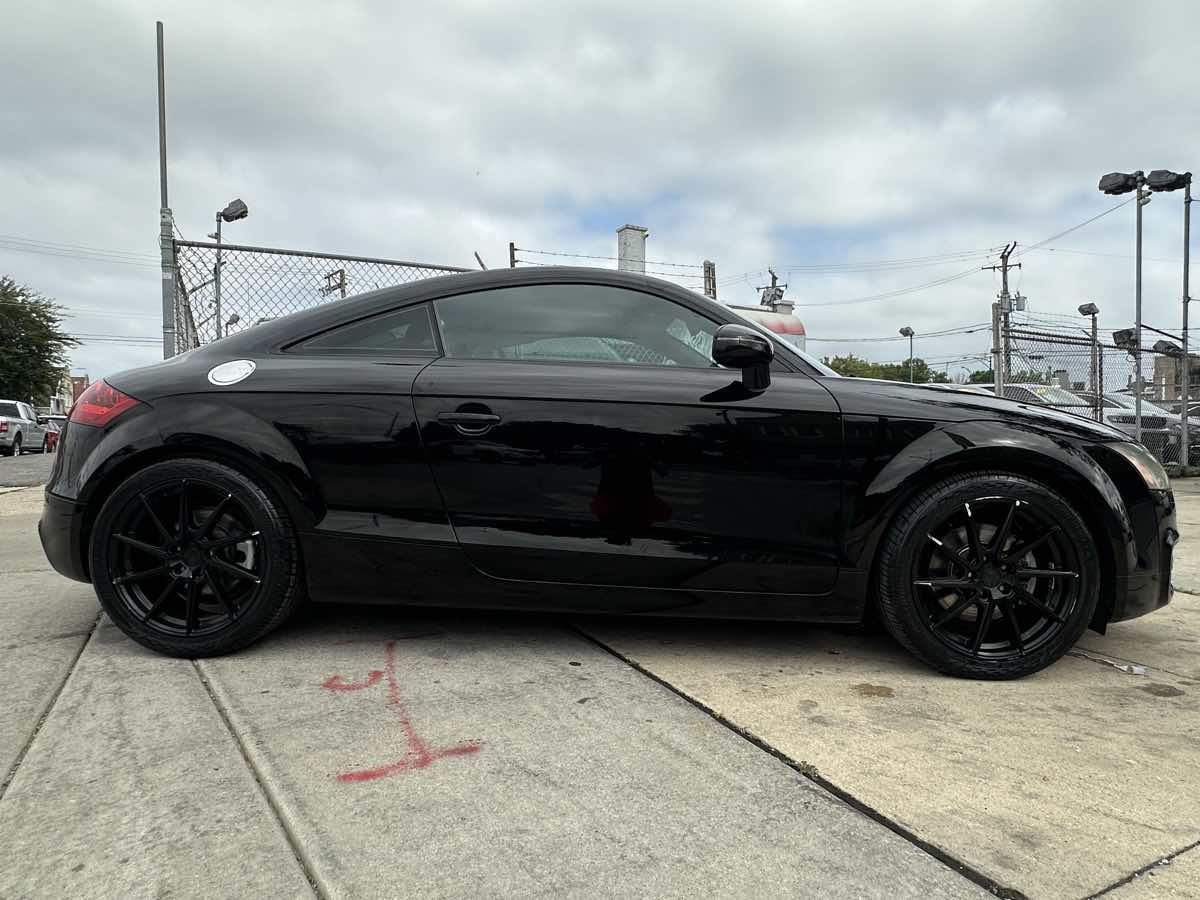 2013 Audi TT 2.0T Prestige Image 4 of 26