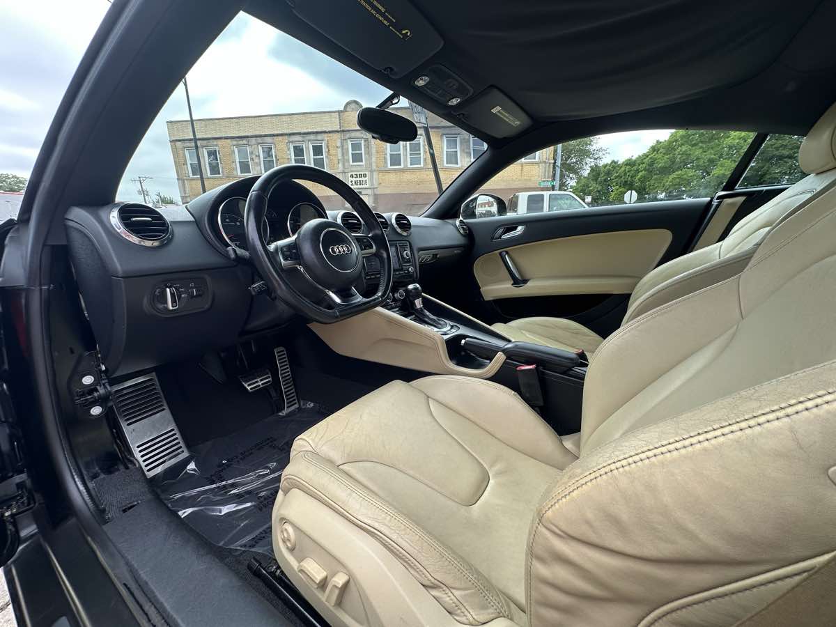 2013 Audi TT 2.0T Prestige Image 15 of 26