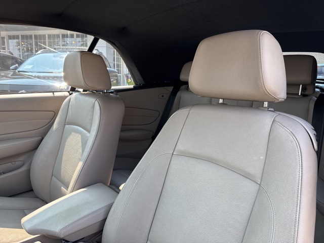 Vehicle image 16 of 23