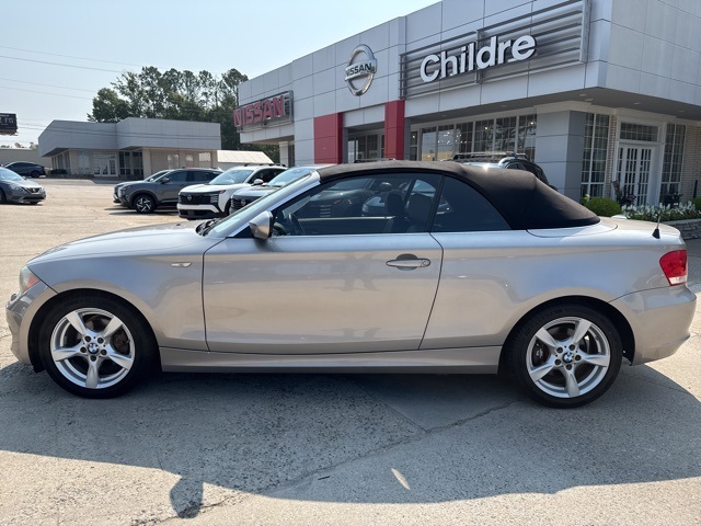 Vehicle image 5 of 23