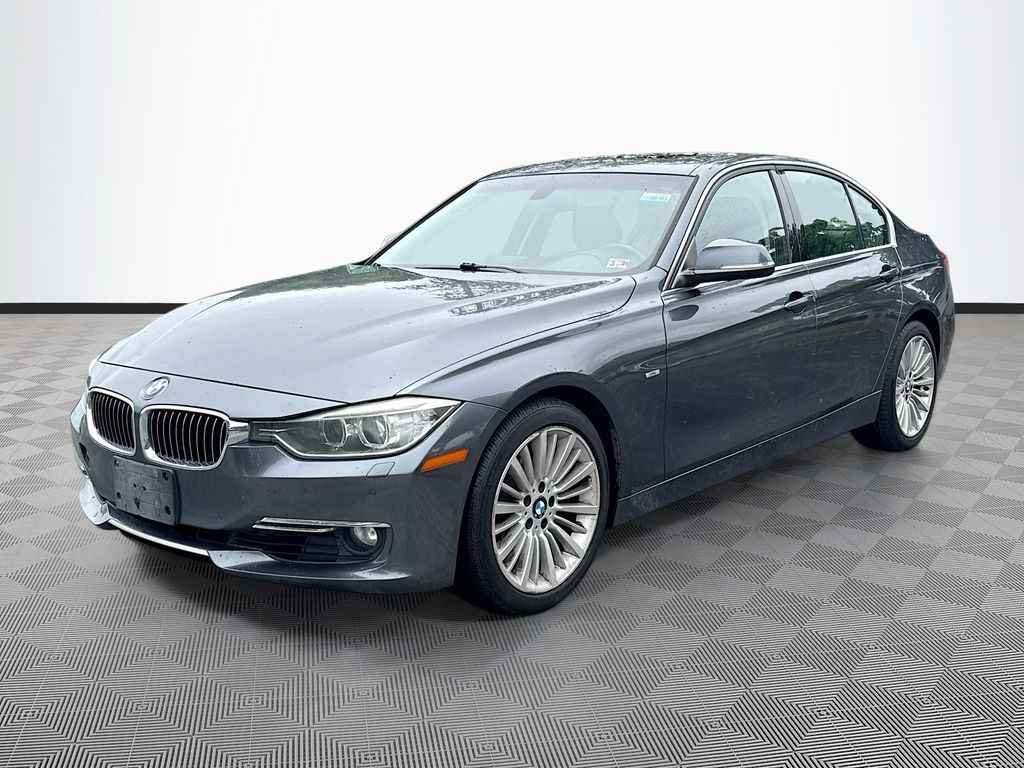 2013 BMW 3 Series 328i Image 1 of 35