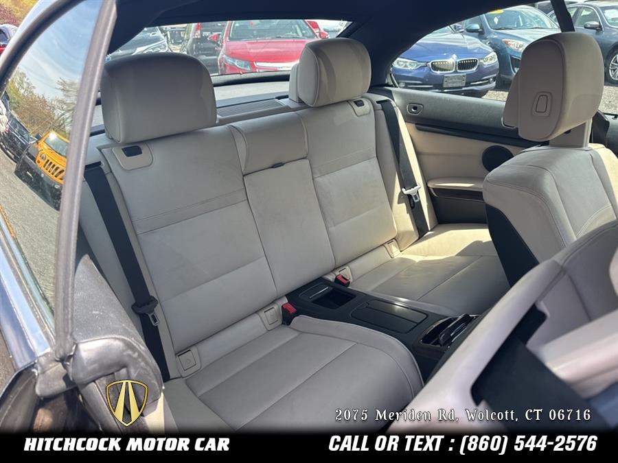 Vehicle image 24 of 30