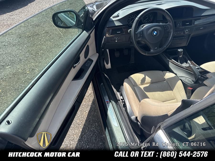 Vehicle image 18 of 30