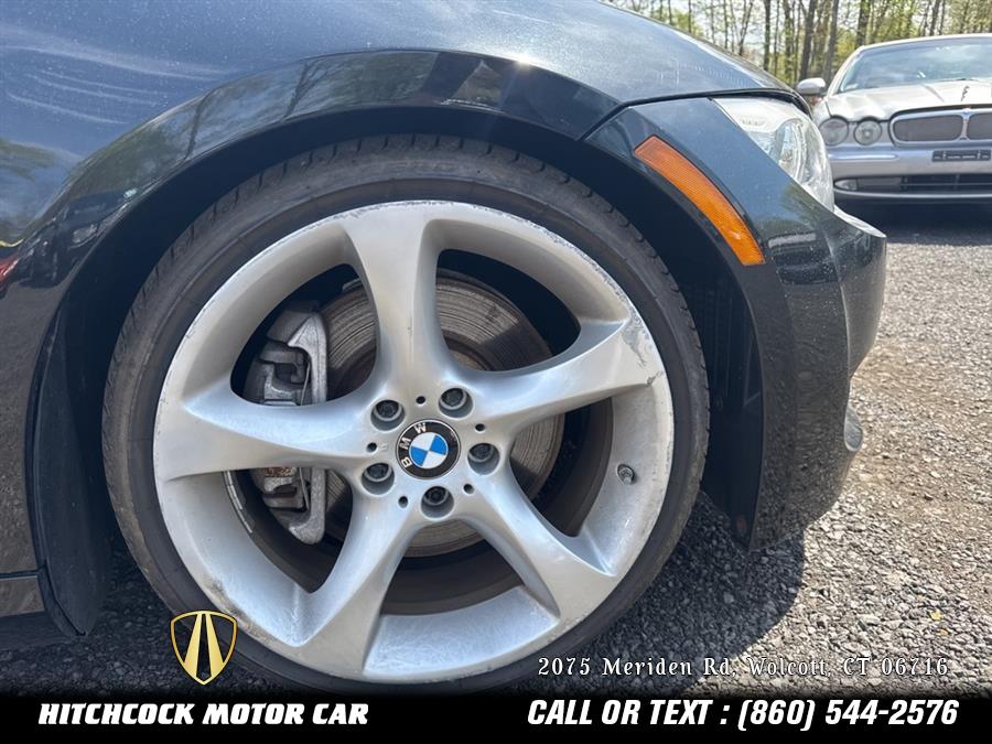 Vehicle image 15 of 30