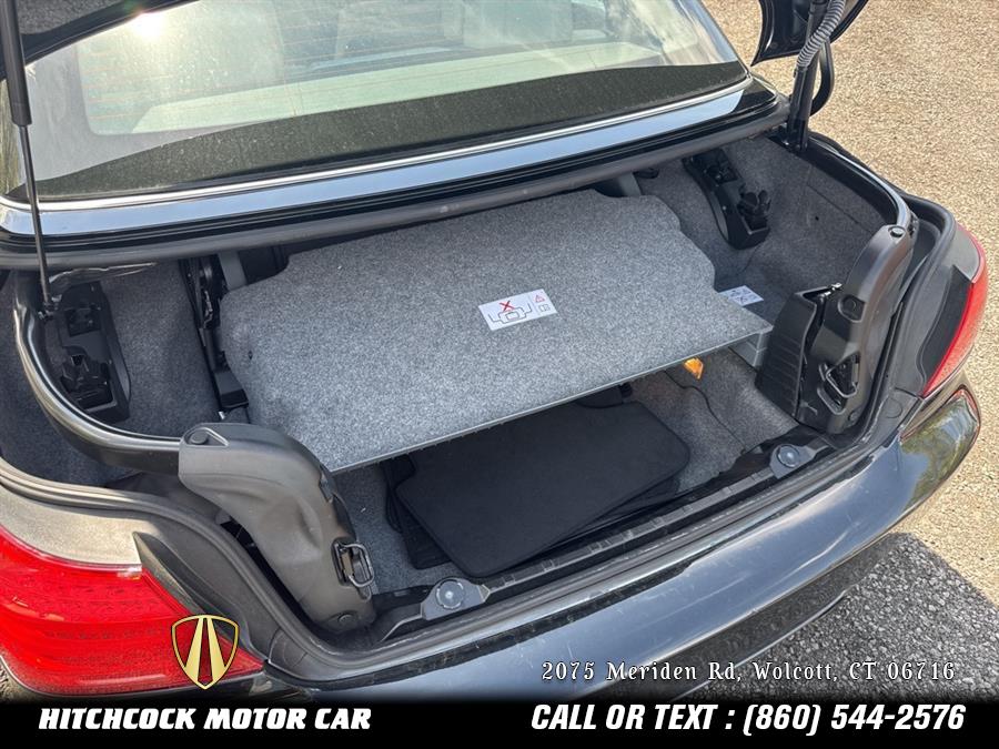 Vehicle image 27 of 30