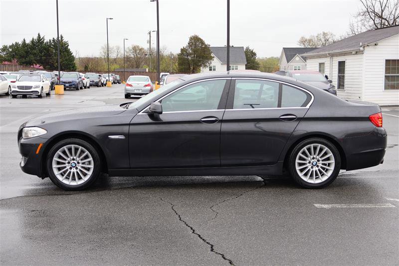 Vehicle image 2 of 36
