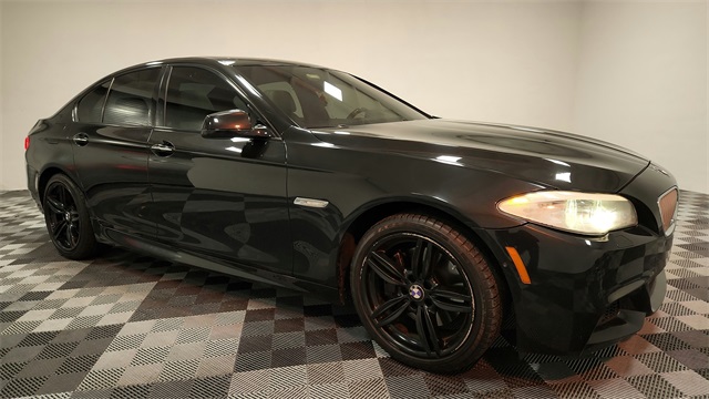 Vehicle image 3 of 24
