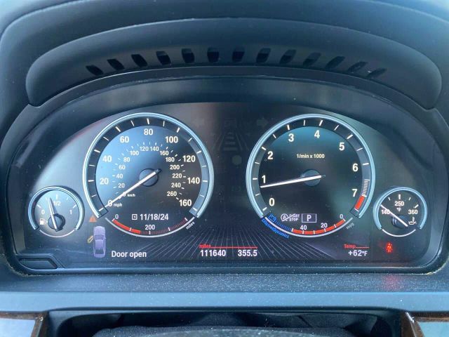 Vehicle image 12 of 27