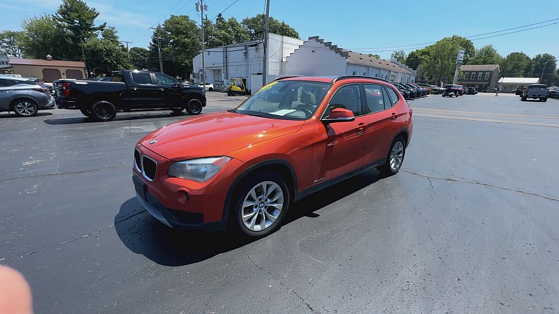 Vehicle image 1 of 32