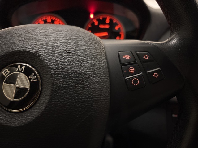 Vehicle image 15 of 27