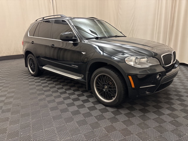 Vehicle image 3 of 27
