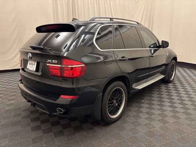 Vehicle image 5 of 27