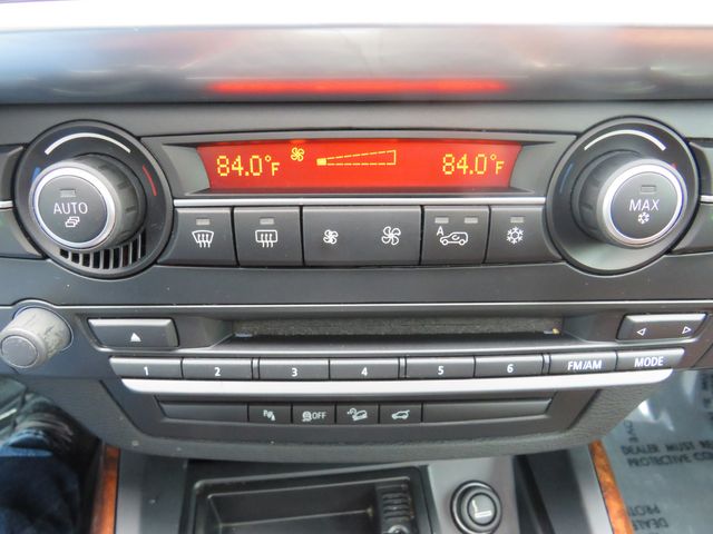 Vehicle image 9 of 24