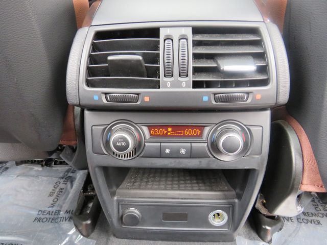 Vehicle image 15 of 24