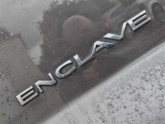 Vehicle image 24 of 34