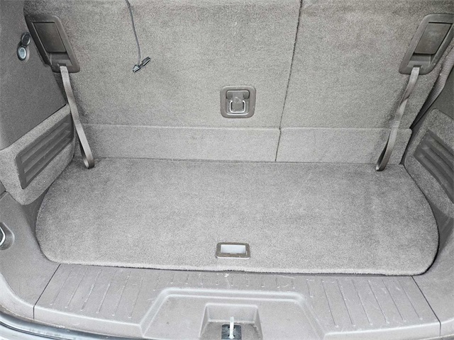 Vehicle image 10 of 34