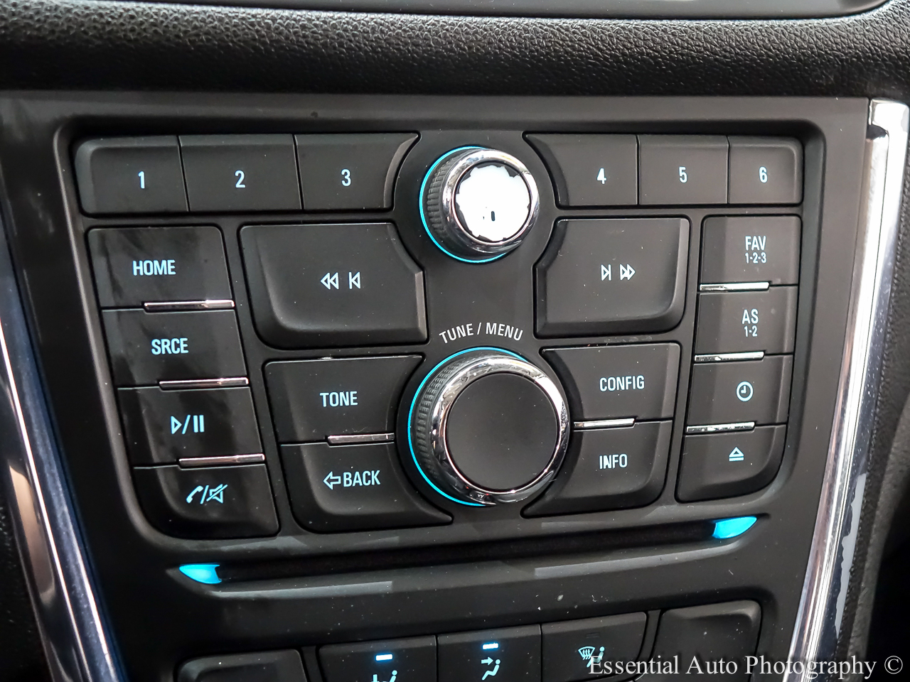Vehicle image 23 of 37