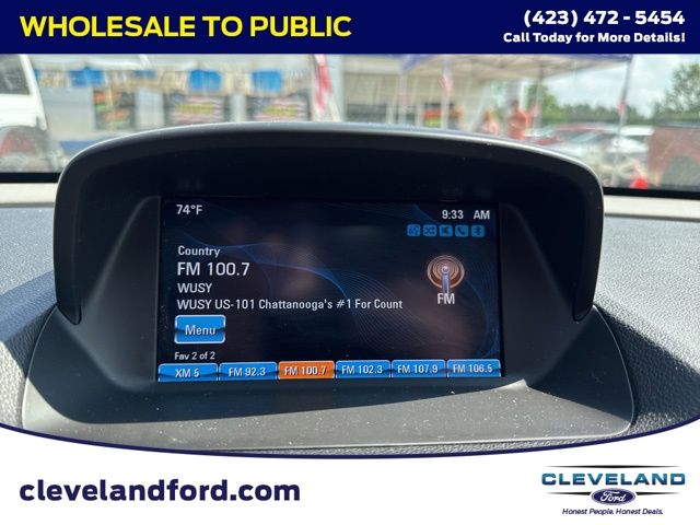 Vehicle image 16 of 26