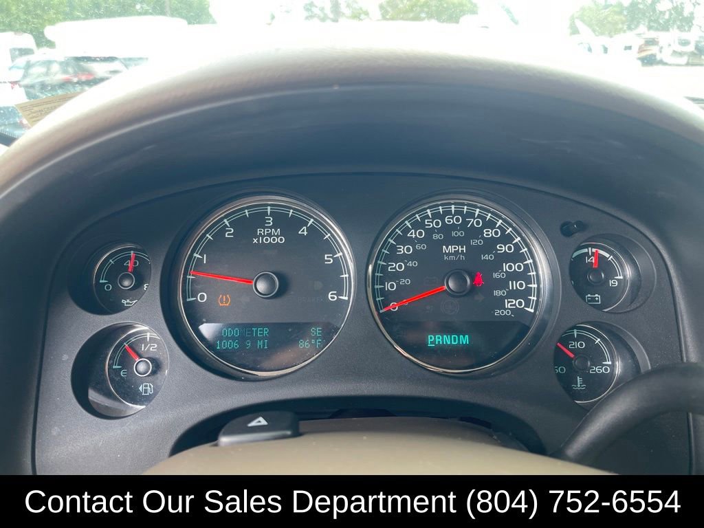 Vehicle image 18 of 25