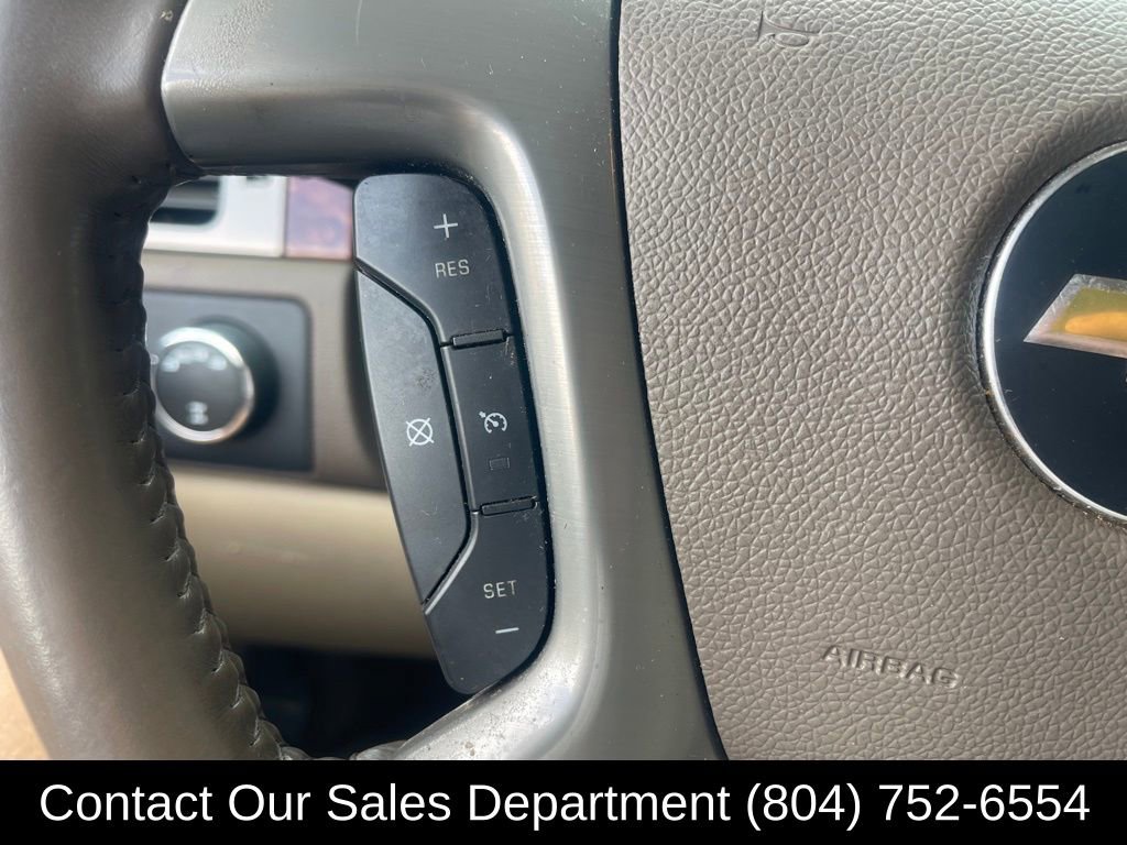 Vehicle image 16 of 25