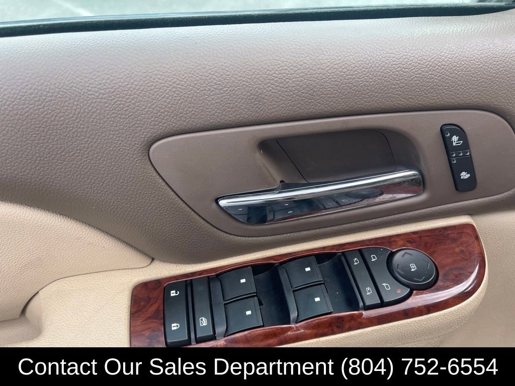 Vehicle image 9 of 25