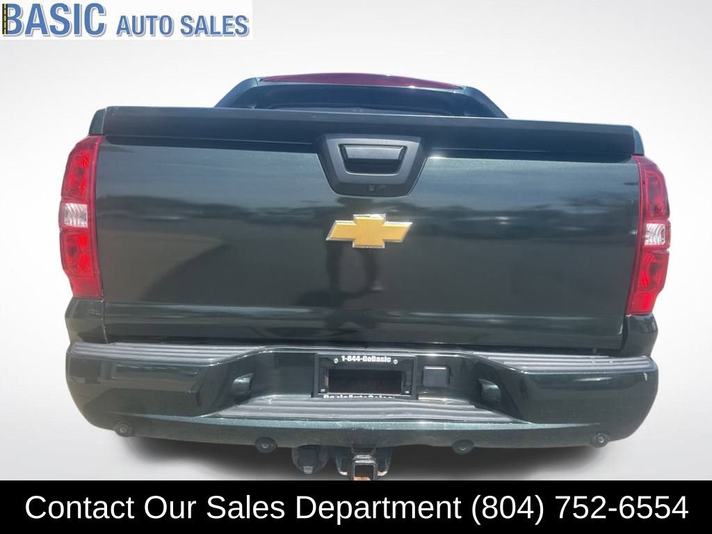 Vehicle image 7 of 25