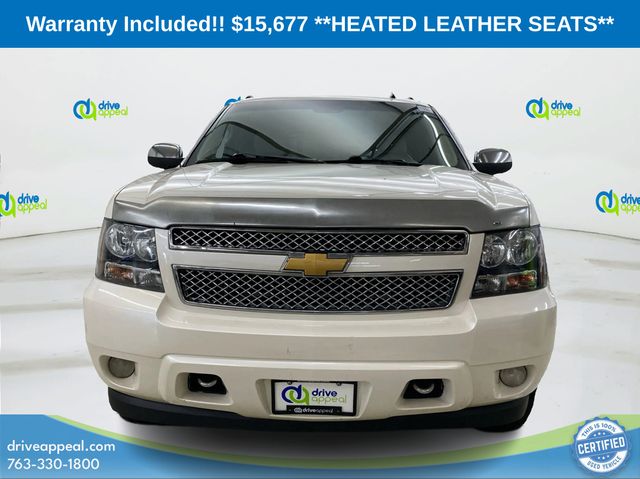 2013 Chevrolet Avalanche LTZ Image 2 of 31