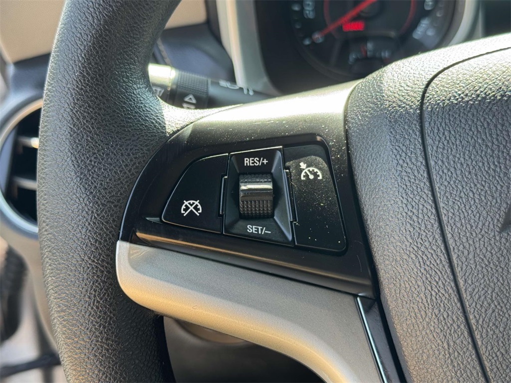 Vehicle image 25 of 31