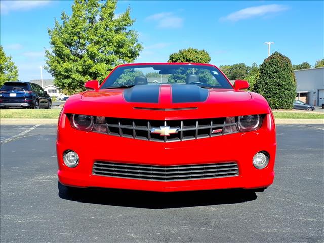 2013 Chevrolet Camaro SS Image 2 of 30