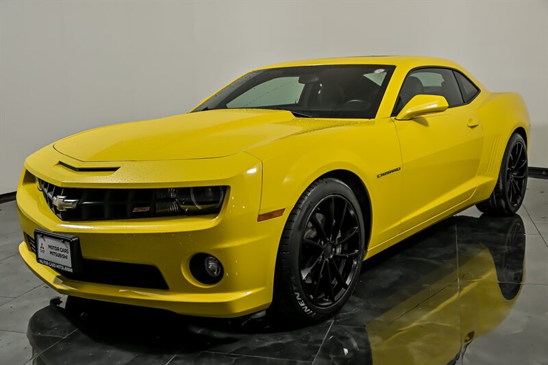 2013 Chevrolet Camaro SS Image 1 of 29
