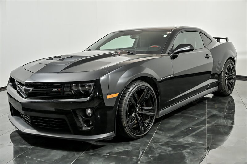 2013 Chevrolet Camaro ZL1 Image 1 of 28