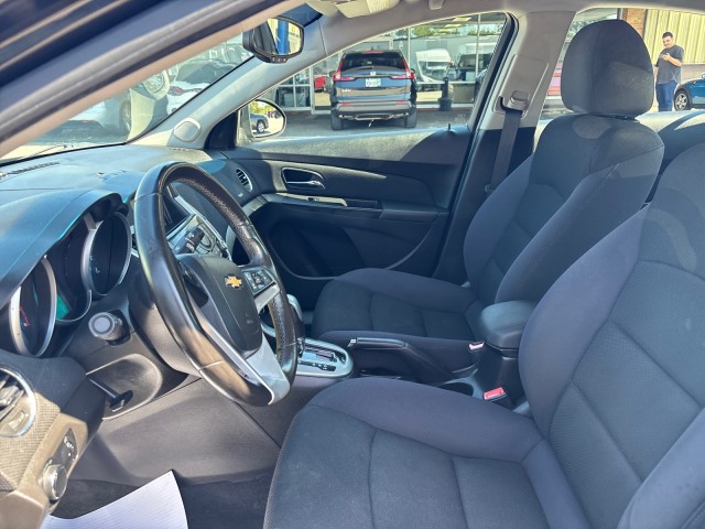 2013 Chevrolet Cruze 1LT Image 9 of 17
