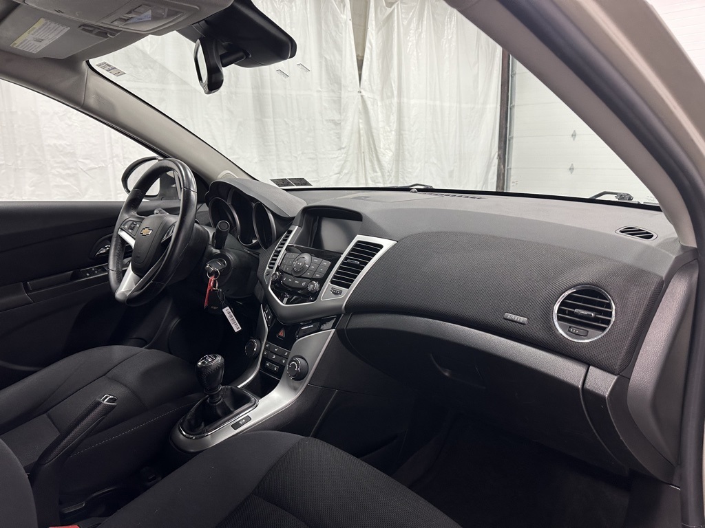 2013 Chevrolet Cruze Eco Image 28 of 65