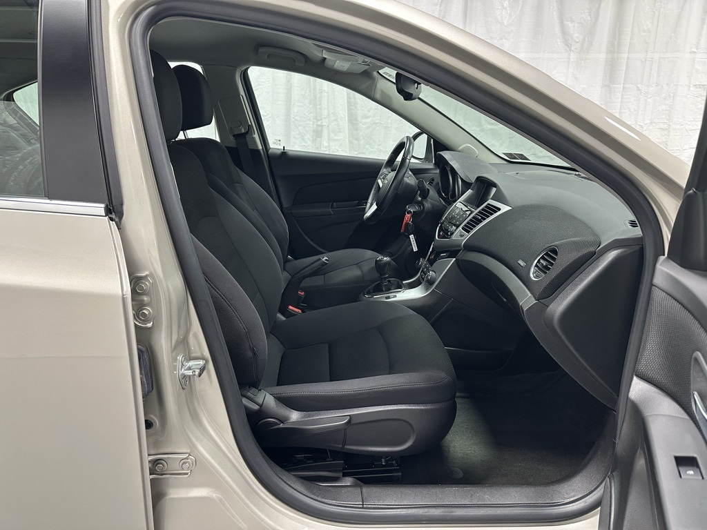 2013 Chevrolet Cruze Eco Image 16 of 65