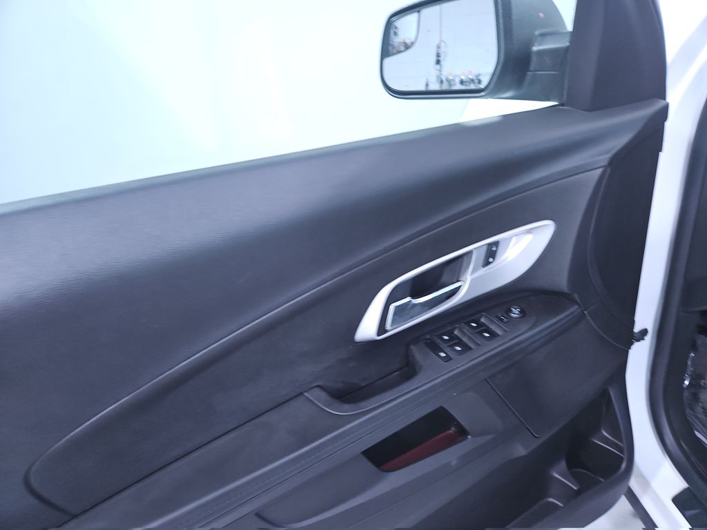 Vehicle image 20 of 27