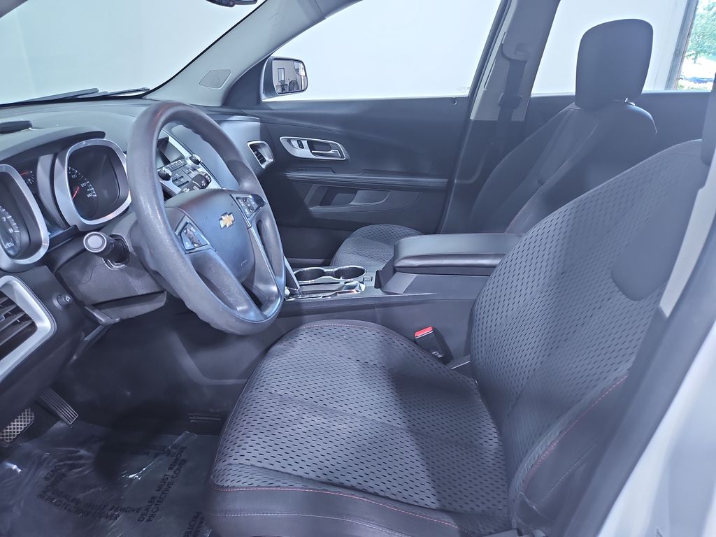 Vehicle image 13 of 27