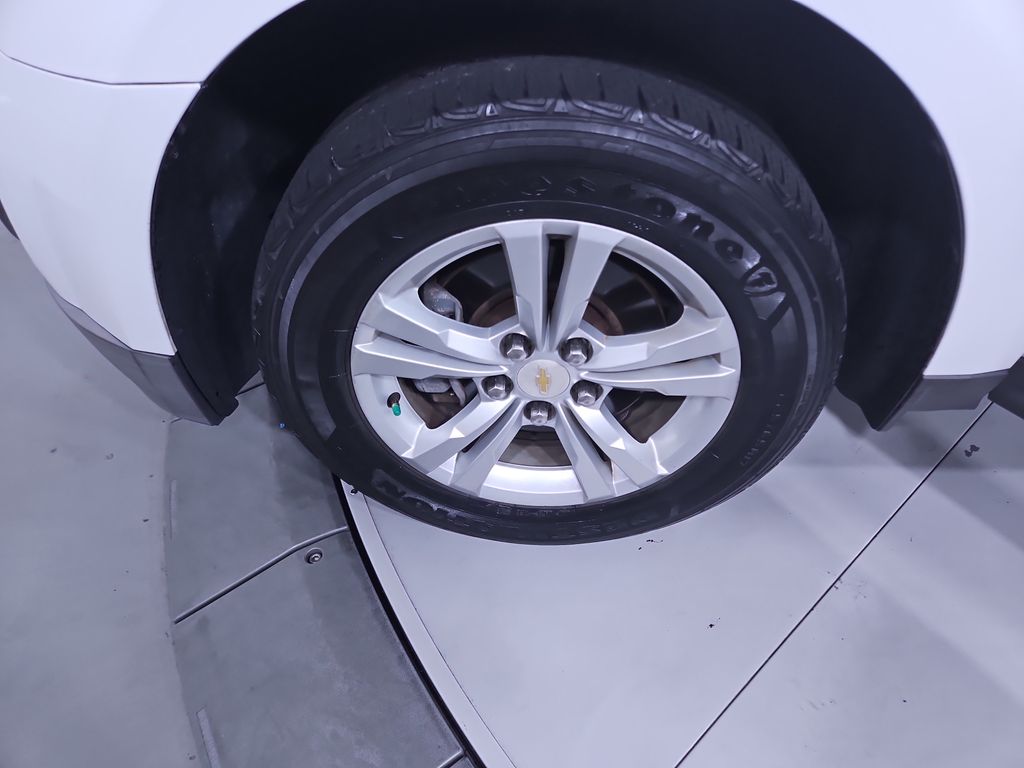 Vehicle image 9 of 27