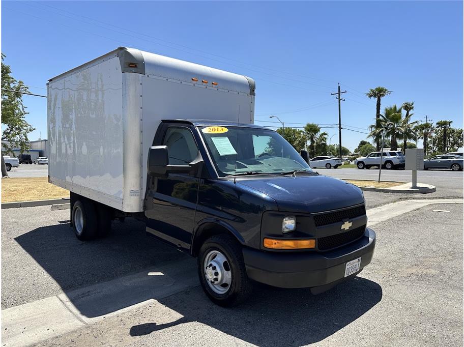 Vehicle image 8 of 33