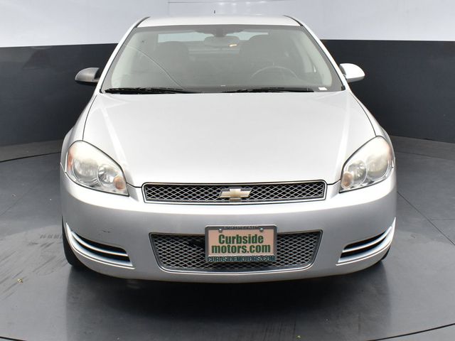 2013 Chevrolet Impala LT Image 2 of 28