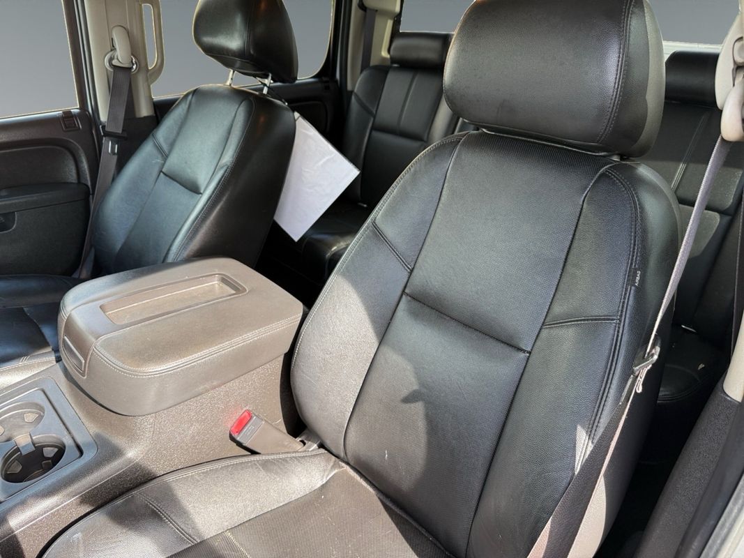 2013 Chevrolet Silverado 1500 LTZ Image 12 of 15