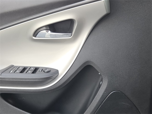 Vehicle image 27 of 27