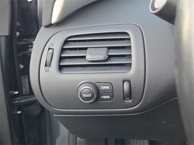 Vehicle image 26 of 27