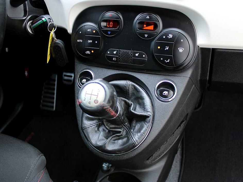 Vehicle image 13 of 21