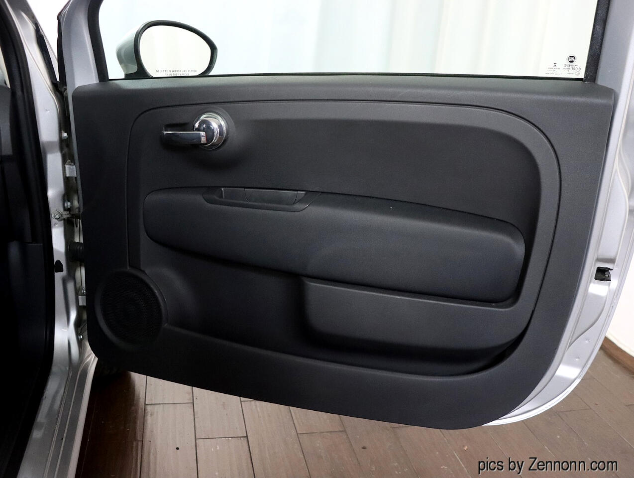 Vehicle image 31 of 32