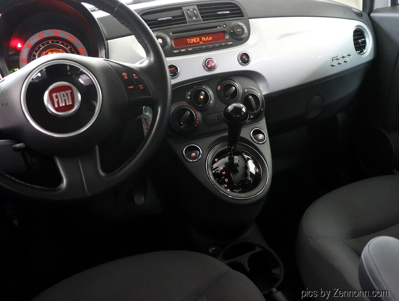 Vehicle image 20 of 32