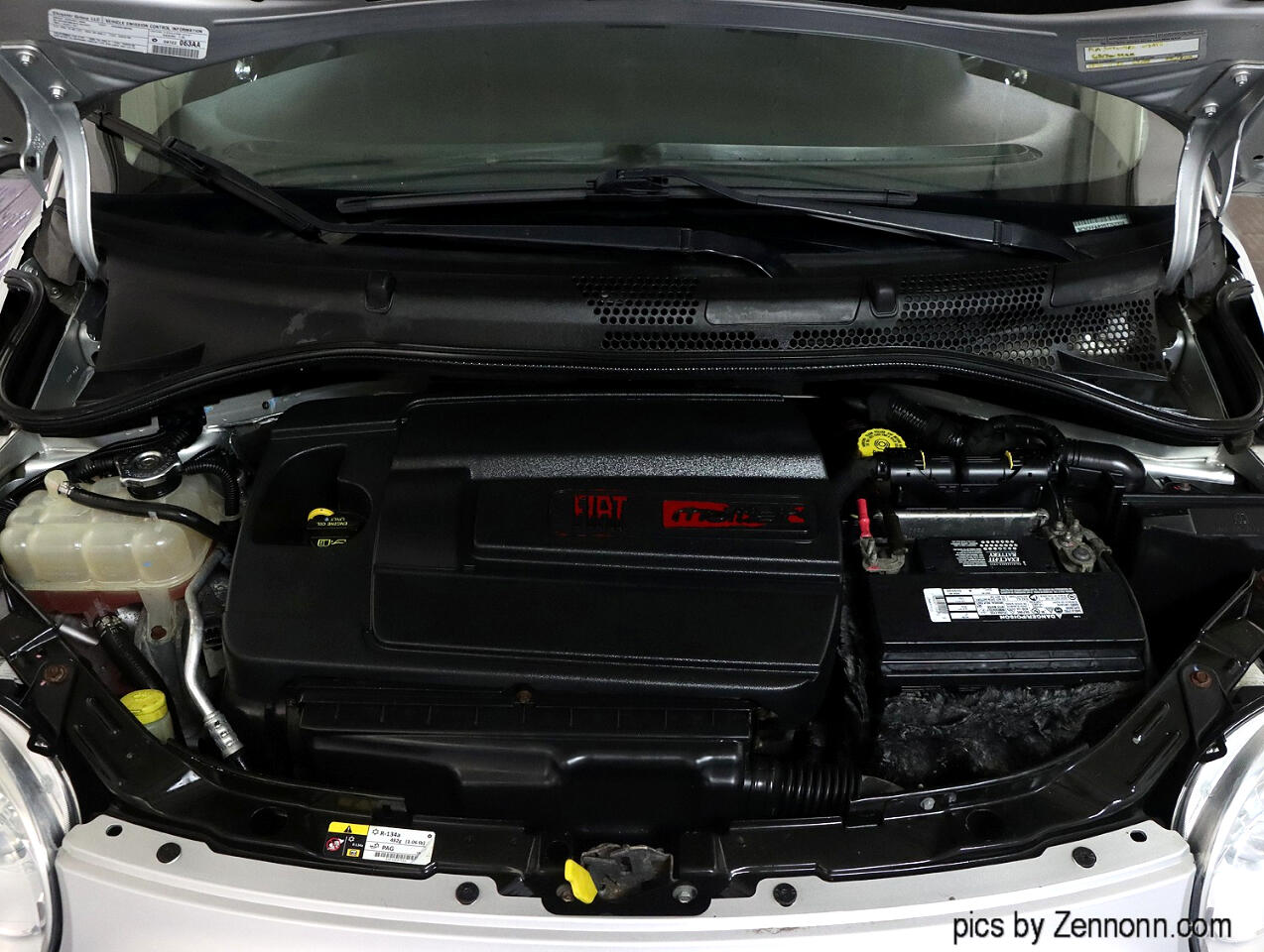 Vehicle image 9 of 32
