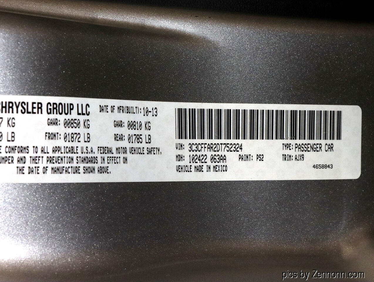 Vehicle image 26 of 32